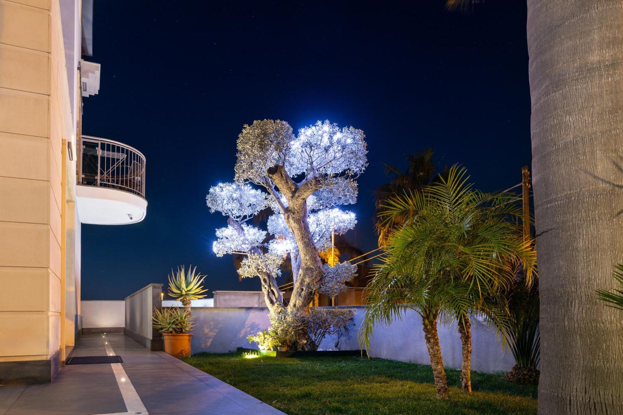 Zaffiro Lavico Rooms Etna Nature Sea Ачиреале Экстерьер фото